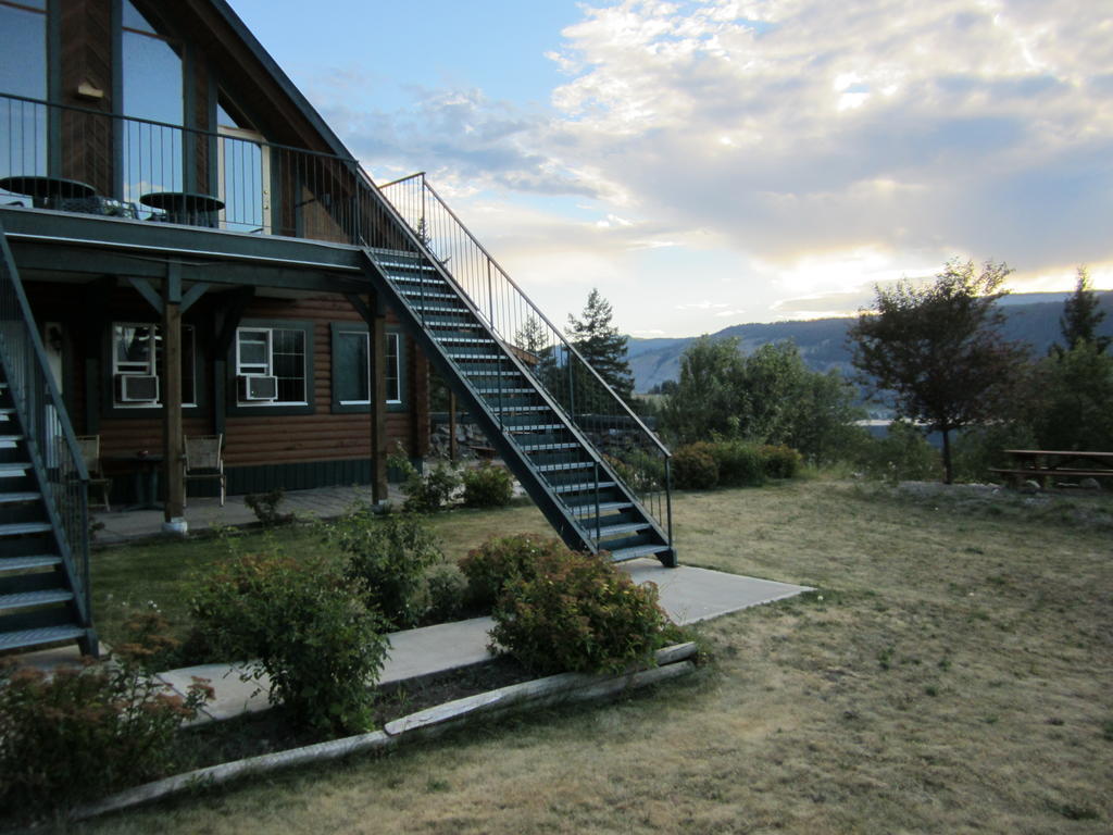 Jade Mountain Motel Chase Exterior foto